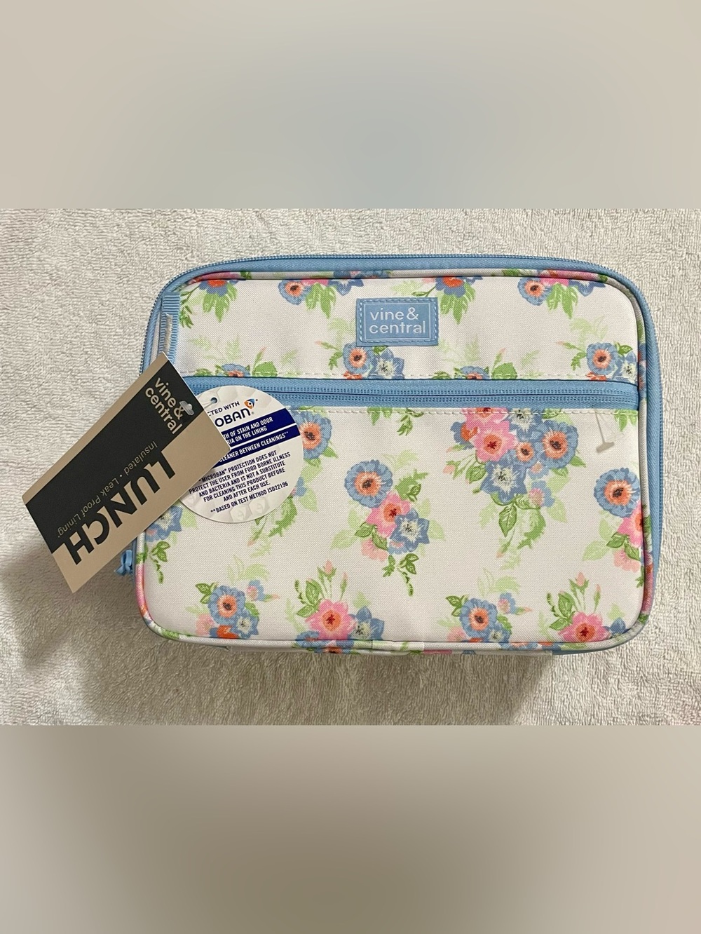 Vine & Central brand lunch bag